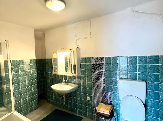 بيت خشبي Private لوبن